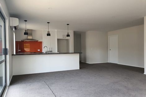 Photo of property in 1/1 Sutherland Avenue, Silverstream, Upper Hutt, 5019