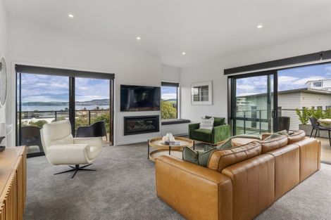 Photo of property in 21 Coprosma Crescent, Waipahihi, Taupo, 3330