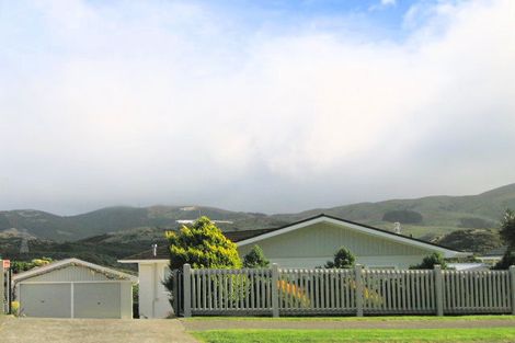 Photo of property in 22 Christchurch Crescent, Kelson, Lower Hutt, 5010
