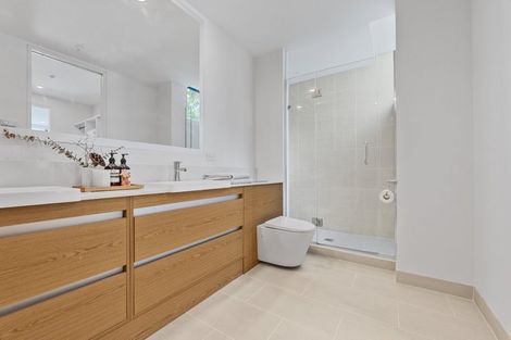 Photo of property in 17/258 Hurstmere Road, Takapuna, Auckland, 0622