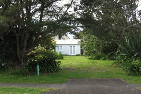 Photo of property in 222 Patuwai Drive, Whangamata, 3620