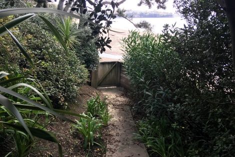 Photo of property in 32 Whitby Crescent, Mairangi Bay, Auckland, 0630