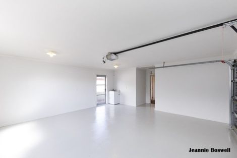 Photo of property in 2 Millbrook Place, Ashhurst, 4810