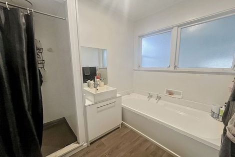 Photo of property in 15 Langley Avenue, Milson, Palmerston North, 4414