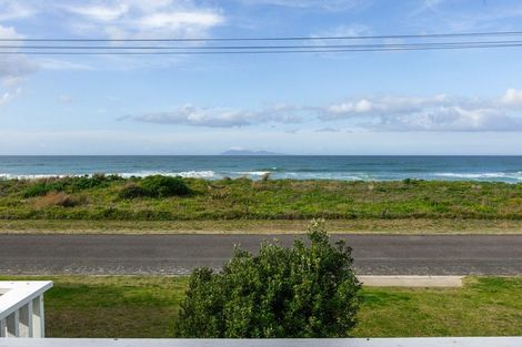 Photo of property in 112 Broadway Road, Waihi Beach, 3611