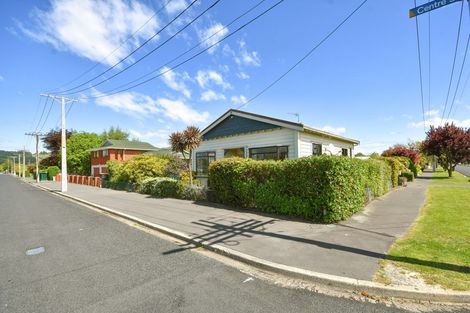 Photo of property in 1 Centre Street, Mosgiel, 9024