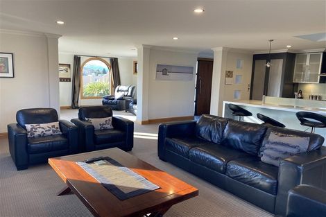 Photo of property in 34 Plantation Road, Wanaka, 9305