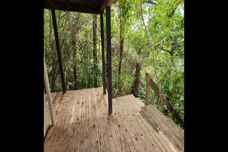 Photo of property in 9 Rangitoto Terrace, Milford, Auckland, 0620