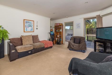 Photo of property in 10 Mccaughan Road, Kerikeri, 0294