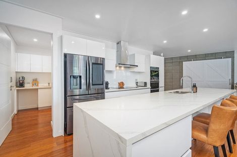 Photo of property in 16/6 The Marina, Tairua, 3508
