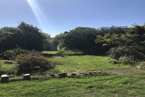 Photo of property in 16 Huia Street, Waikanae, 5036