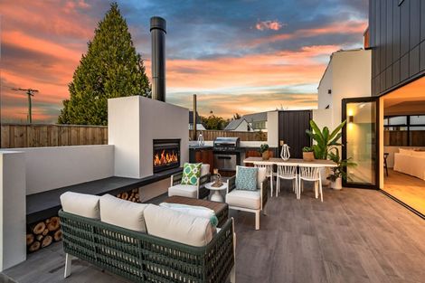 Photo of property in 6 Clifford Avenue, Merivale, Christchurch, 8014