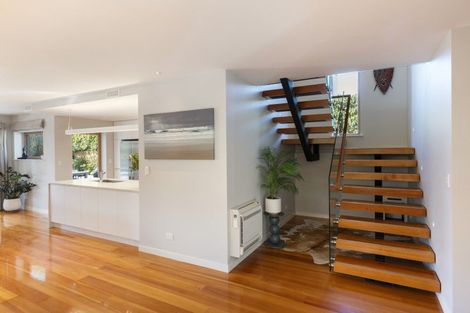 Photo of property in 18 College Avenue, Strowan, Christchurch, 8052