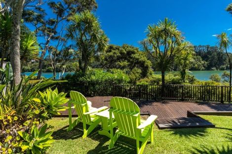 Photo of property in 12 Kingfisher Grove, Greenhithe, Auckland, 0632