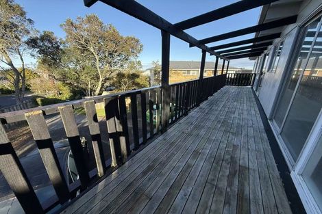 Photo of property in 19 Landop Terrace, Howick, Auckland, 2014