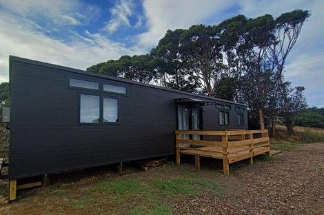 Photo of property in 32 Forest Road, Waitarere Beach, Levin, 5510