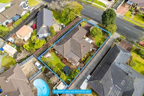 Photo of property in 86 Carnoustie Drive, Wattle Downs, Auckland, 2103