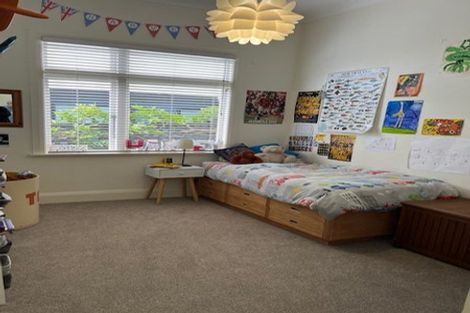 Photo of property in 48 Derwent Street, Island Bay, Wellington, 6023