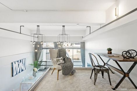 Photo of property in Stadium Garden Flats, 117/107 Thorndon Quay, Pipitea, Wellington, 6011