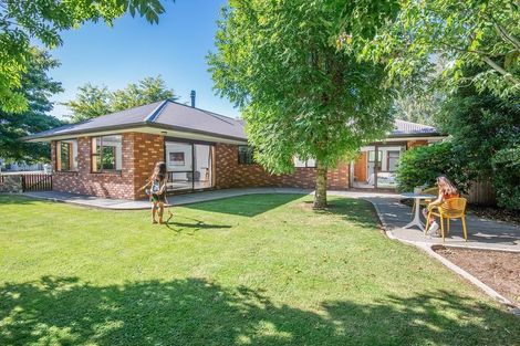 Photo of property in 39 Hagart-alexander Drive, Mosgiel, 9024
