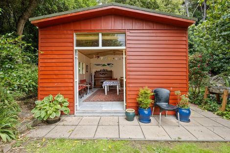 Photo of property in 18 Smith Street, Akaroa, 7520