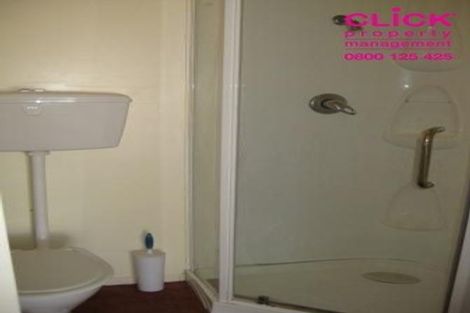 Photo of property in 1/56 Eglinton Road, The Glen, Dunedin, 9011