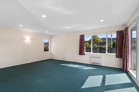 Photo of property in 11 Marion Street, Silverstream, Upper Hutt, 5019