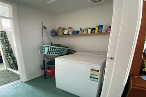 Photo of property in 138 Reynolds Street, Taita, Lower Hutt, 5011