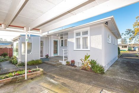 Photo of property in 104 Paterson Street, Aramoho, Whanganui, 4500