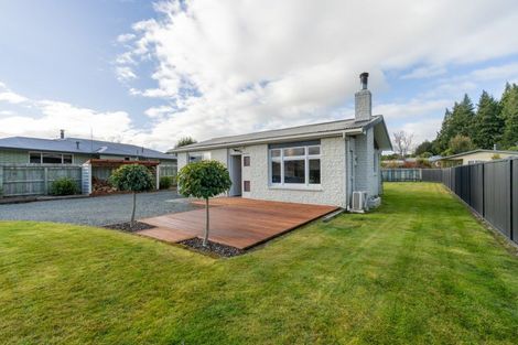 Photo of property in 104 Quintin Drive, Te Anau, 9600