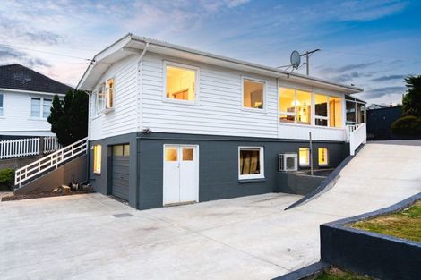 Photo of property in 46 Aberdeen Road, Saint Clair, Dunedin, 9012