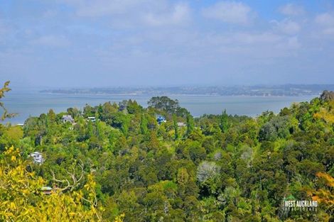 Photo of property in 65 Tane Road, Laingholm, Auckland, 0604