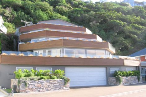 Photo of property in 2/279 Karaka Bay Road, Karaka Bays, Wellington, 6022