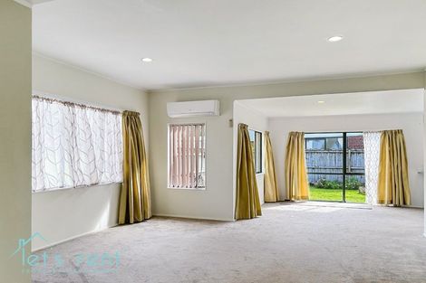 Photo of property in 1/150 Rosebank Road, Avondale, Auckland, 1026