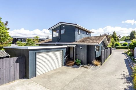 Photo of property in 1/9 Weka Road, Waipahihi, Taupo, 3330