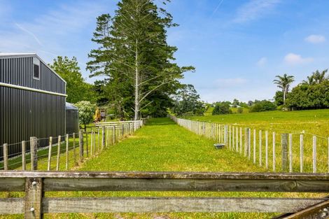 Photo of property in 6 Dysart Lane, Kumeu, 0891