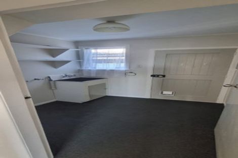 Photo of property in 18 Camp Street, Silverstream, Upper Hutt, 5019