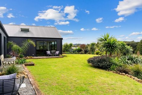 Photo of property in 136 Karanui Road, Te Kamo, Kamo, 0185