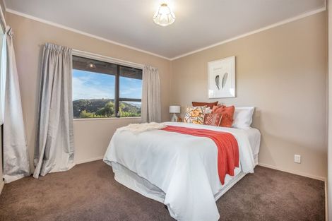 Photo of property in 22 Sailmaker Close, Whitby, Porirua, 5024