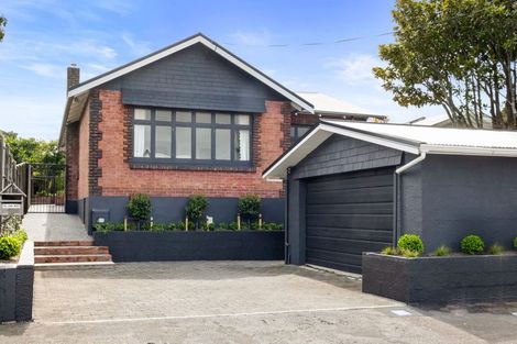 Photo of property in 20 Wallace Place, Westown, New Plymouth, 4310