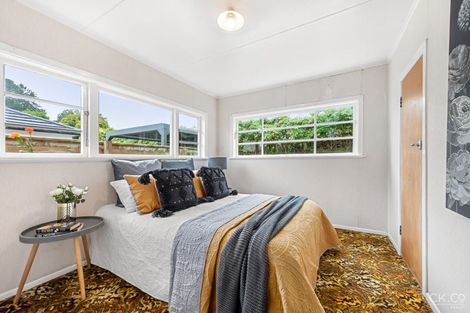 Photo of property in 11 Black Beech Street, Birchville, Upper Hutt, 5018