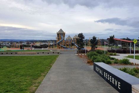 Photo of property in 24 Puwha Street, Massey, Auckland, 0614