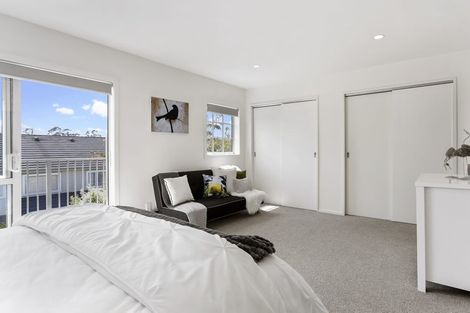 Photo of property in 4/78 Fernhill Way, Oteha, Auckland, 0632