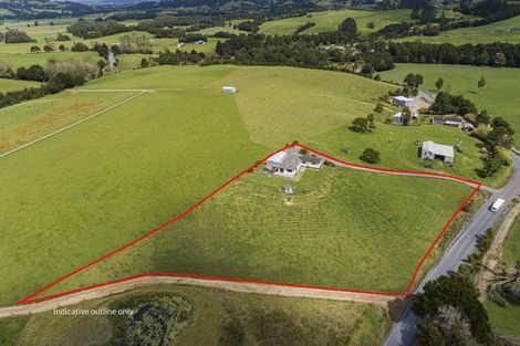 Photo of property in 266 Tapuhi Road, Hukerenui, Hikurangi, 0182