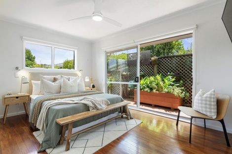 Photo of property in 7 Charmaine Road, Torbay, Auckland, 0630