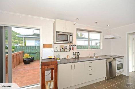 Photo of property in 1 Topeka Grove, Totara Park, Upper Hutt, 5018