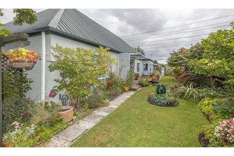 Photo of property in 46 Westgrove Avenue, Avonhead, Christchurch, 8042