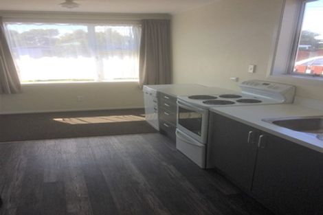 Photo of property in 57 Banks Street, Marfell, New Plymouth, 4310