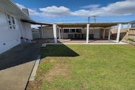 Photo of property in 5 Wroughton Crescent, Otara, Auckland, 2023