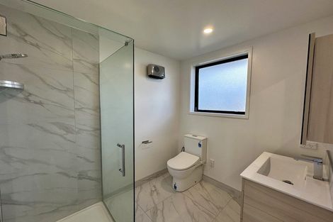 Photo of property in 8/170 Don Buck Road, Massey, Auckland, 0614